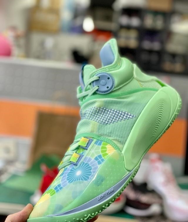 音速 驭帅14?香芋紫+北极雪美翻,音速9夏季配色帅炸,李宁太强了