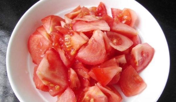 水豆腐|媳妇最近迷上了这碗汤,隔一天喝一碗,肚腩消失了,腰肢也变细了