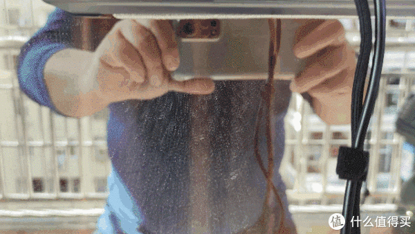 清洁|不伤玻璃,高效清洁不留痕,蓝宝擦窗机器人体验