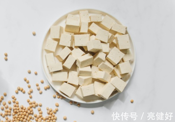 青春期|补钙应该多吃哪些食物？这些食物是不错的选择！