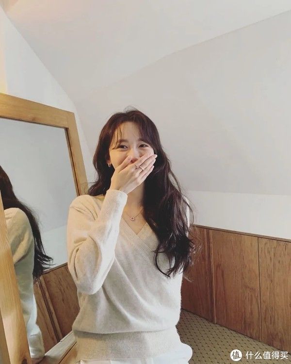空气刘海|空气刘海过气了?今年流行这4款,时髦显脸小,普通人也能驾驭