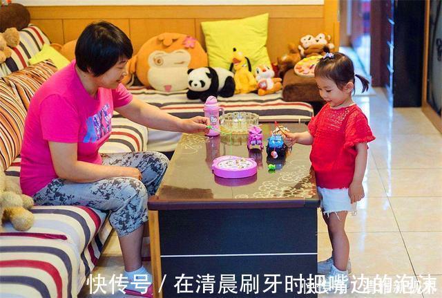 刘女士|龙凤胎兄妹,哥哥给奶奶养,妹妹给外婆养,三年后对比太强烈