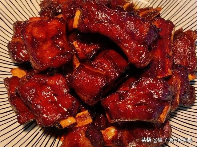 鸡胸肉|超美味下饭的家常菜推荐：水煮鸡胸肉，糖醋排骨，蒜香蜜汁鸡腿