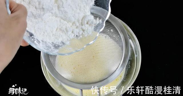 蛋清|教你“不用烤箱”,也能轻松做“蛋糕”,蓬松暄软,好吃还不上火