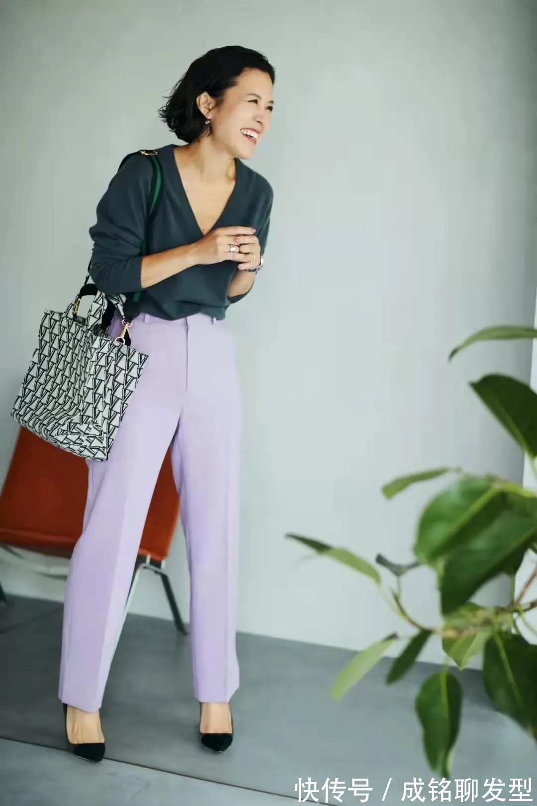 直子|49岁的大草直子太会穿,堪称小个子穿搭典范,简约时尚高级感满满