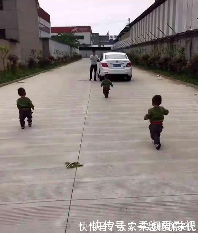 恭喜发财|爸爸开车去上班，三胞胎宝宝一路尾随，爸爸下车的瞬间暖哭网友