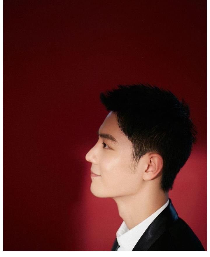 實力|肖戰憑實力再度出圈，拿下“鵝廠”全球代言人，作品三輪上星央視