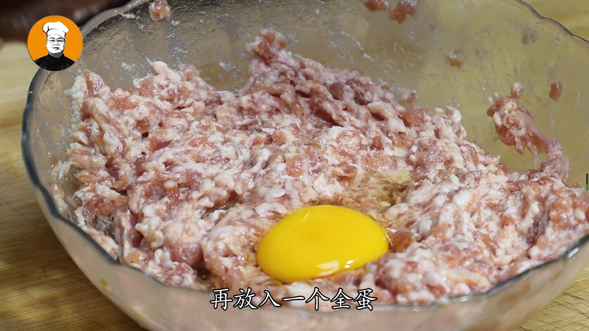 馄饨好吃的关键在调馅和汤底,饭店的秘诀告诉你,学会可以摆摊了