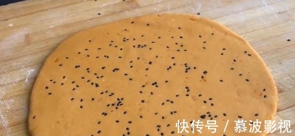 香甜|秋天,吃土豆南瓜不如吃它,才1元1斤,做成饼香甜软糯,别不懂吃