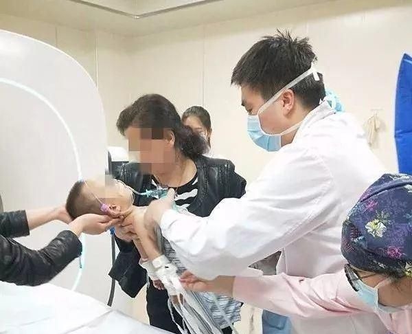 溺水|一个炒菜的功夫孩子就没了医生泣血忠告这些底线千万不要让孩子碰