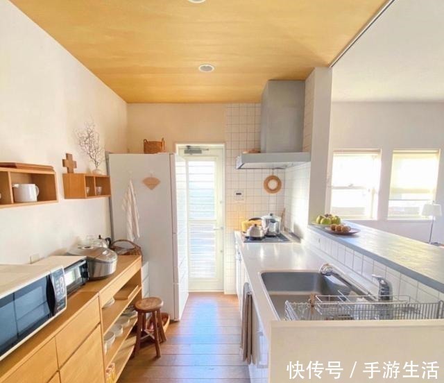 隔层|这位日本主妇的家,简单清爽,有熊孩子的家照样一尘不染,学习了!