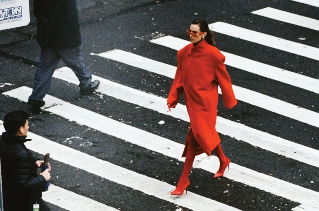 狗仔|今天，你被偷拍了吗？