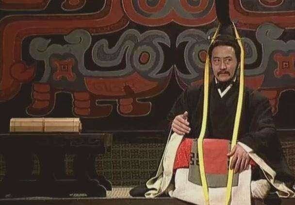 礼崩乐坏|春秋无义战(2)龙战于野:礼崩乐坏,这个锅周天子得背