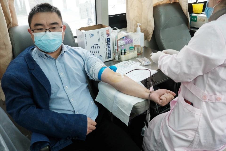 医务人员|眉山市中医医院组织医务人员开展无偿献血活动