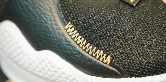 球鞋开箱PG5首发黑白配色,没有拉链颜值高了吗