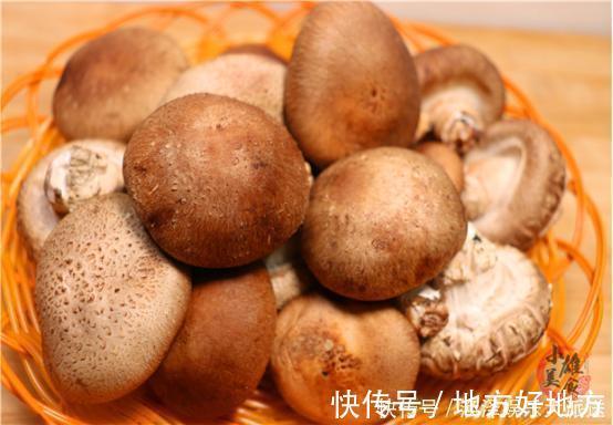 买香菇时，看见这几种建议不要买，菜贩子从来不吃，涨知识了？