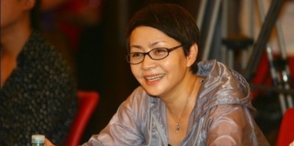 宋丹丹|2021春晚竞争激烈，丁真登上最高舞台，董卿复出众望所归