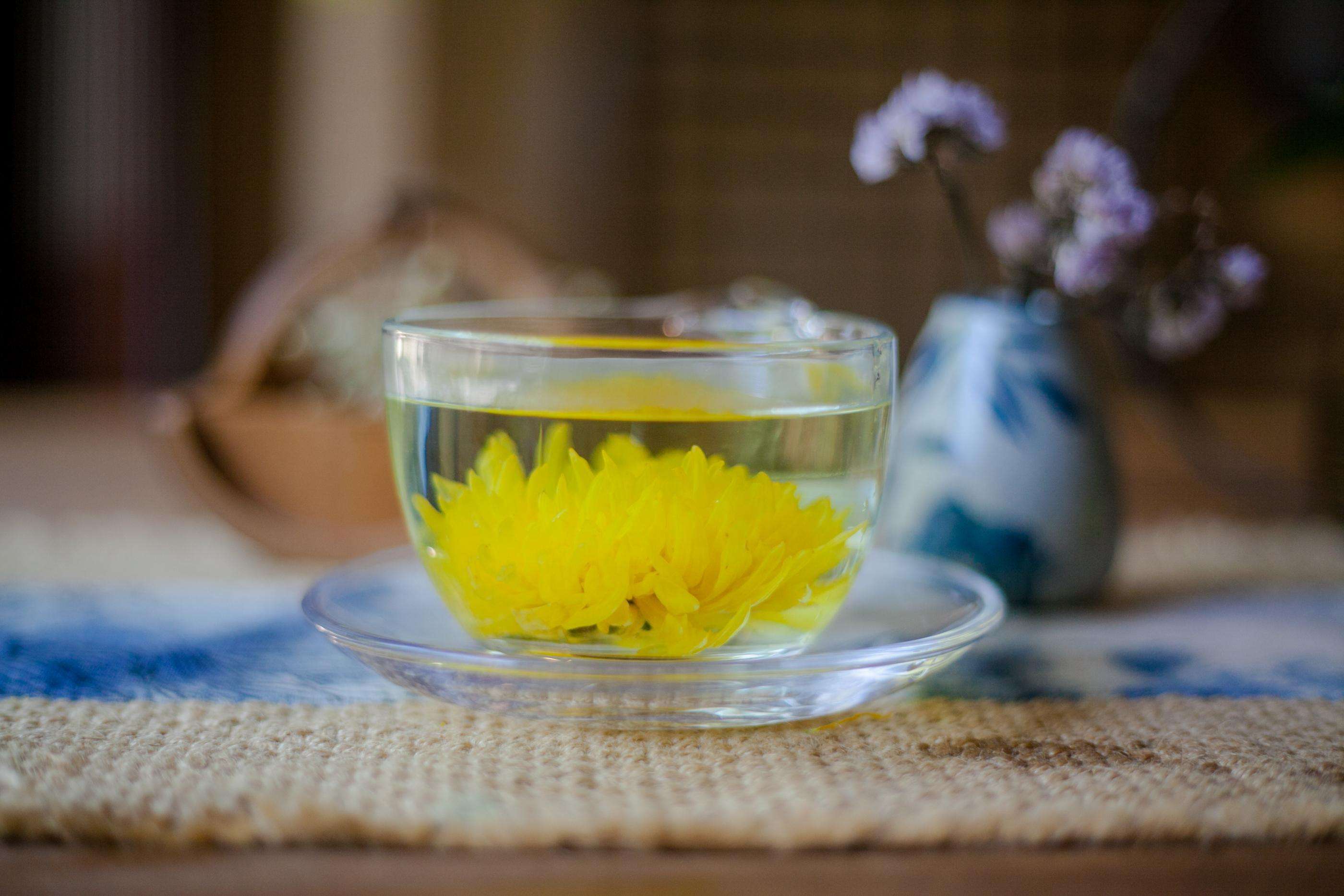 多喝|女人44-55岁,多喝6种水,暖宫排毒,保养子宫,预防妇科病