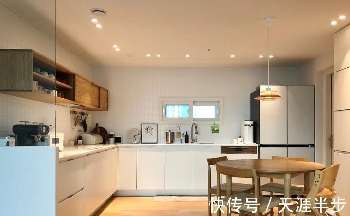 置物架|套内74㎡的样板间,买来做一家三口的新房!双L型的柜体,超可爱