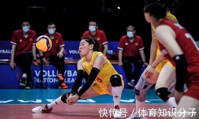 栗垚|恭喜!广东男篮新星和26岁女排国手恋爱,仅19岁,相差7岁姐弟恋