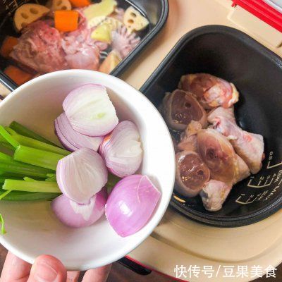 粤式|这样做粤式啫啫煲，比饭店里的还好吃
