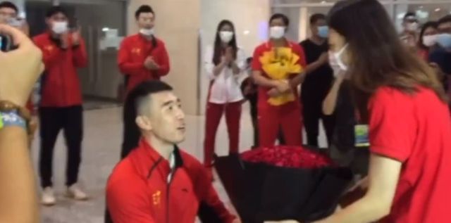 得分王|李盈莹返回天津被献花!八战236分成全运会得分王,效率压张常宁