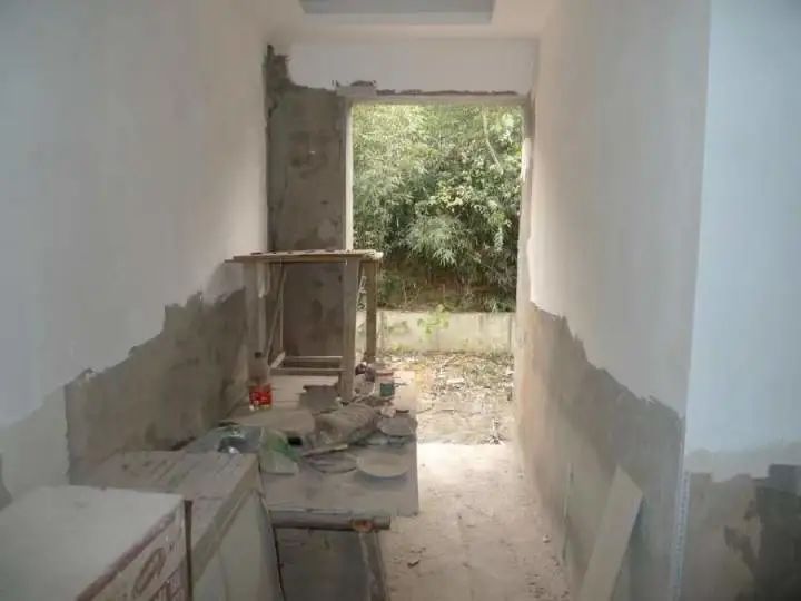 别墅|2万多人围观!一套380万起拍的别墅,竟是断壁残垣?