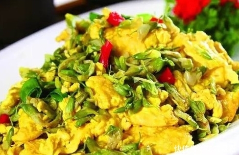 鸡蛋和此物一起炒,肝干净了,咳嗽好了,滋阴润燥,血管不堵塞