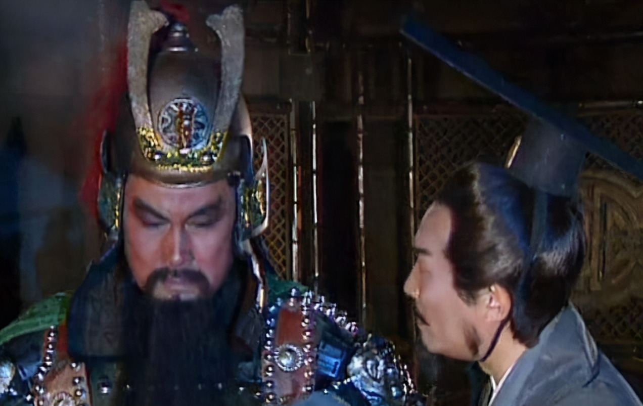 千兵马|再读《三国演义》第四十九回(下)三江口周瑜纵火