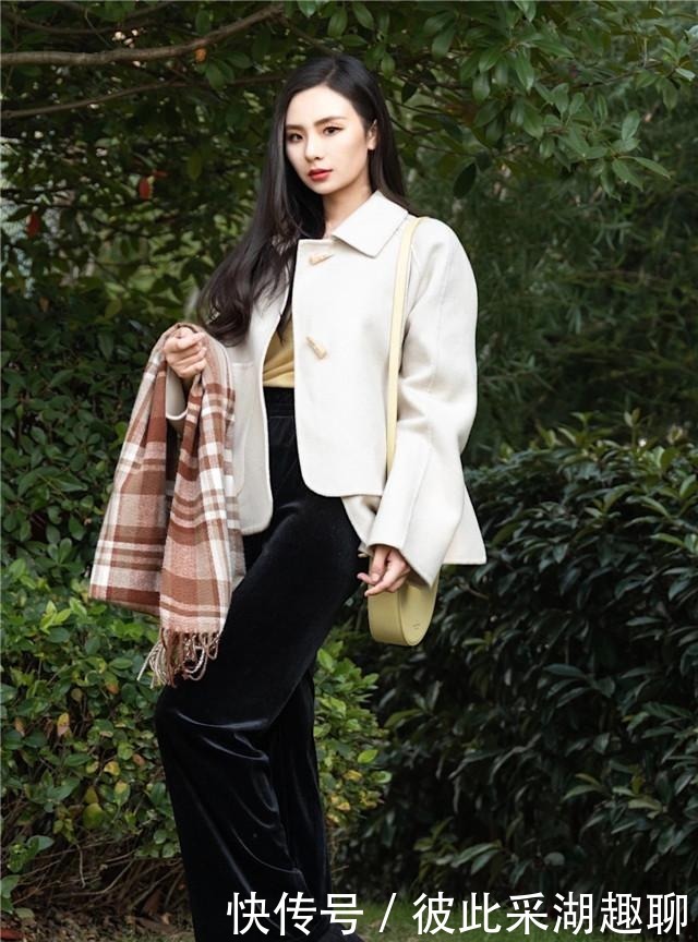 大衣|冬天“大衣”别乱穿,有品位的女人喜欢搭阔腿裤,优雅知性有韵味