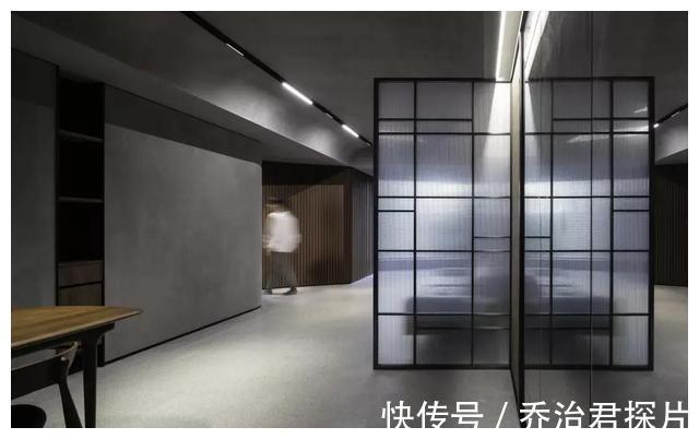 水泥|为解压,70后大叔“极简”装新房,全屋毛坯水泥风,舒适有格调!