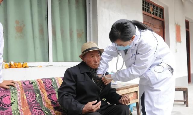 神奇|神奇的“金针”、大山里的义诊……有笑点有泪点有燃点，这场活动真的不一样！