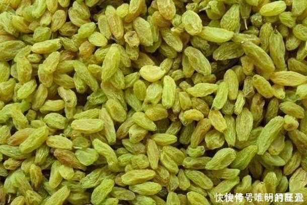 长寿|50岁后睡前常吃“葡萄干”,3大好处“找上门”,养生更“长寿”