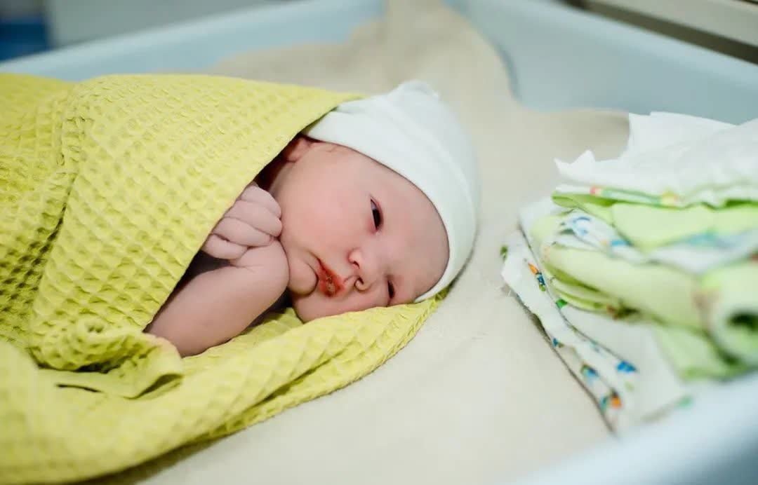 病理性黄疸|新生儿为什么会出现黄疸?该如何应对?关于黄疸你想知道的在这里