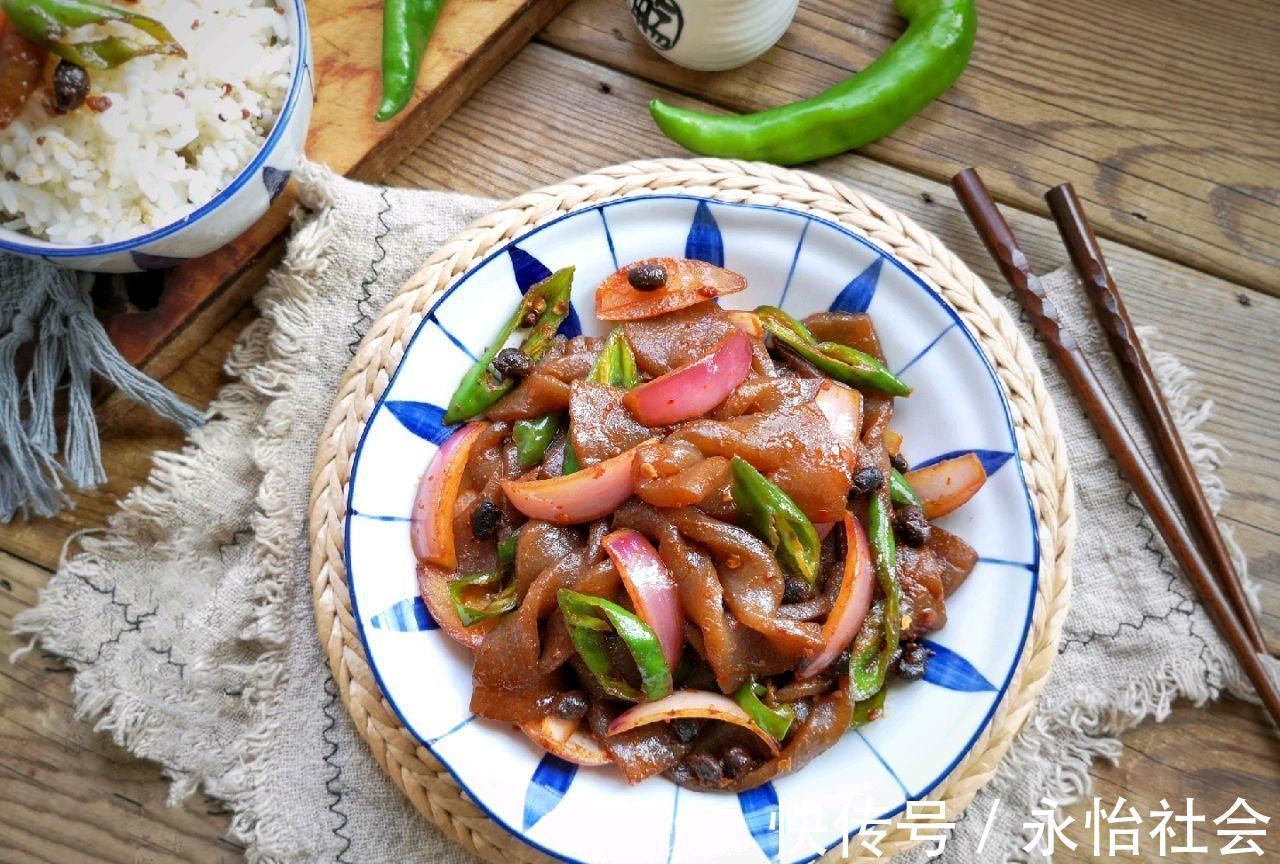 豆豉|脂肪最怕这菜,女人要多吃,1周吃3次,大肚腩不见了,腰细了