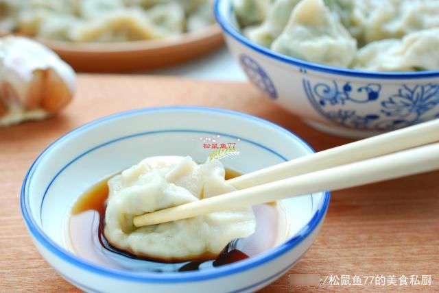 婆婆调素饺子馅有高招，味儿特鲜，肉馅没人吃，素馅全家抢