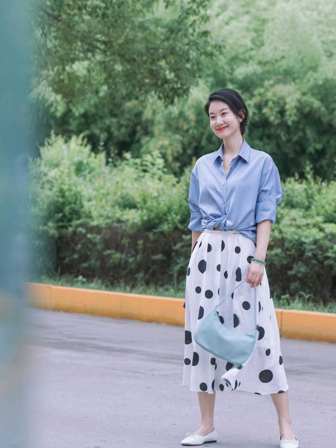 时尚博主|夏季怎么穿更温柔？这些半身裙的穿搭值得借鉴，减龄优雅又清爽