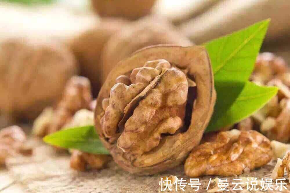 健脑|核桃和此物是天生的敌人，不能一起食用，现在知道还来得及！