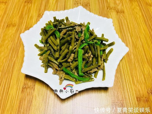 天热|饭桌上必不可少的下饭菜,清香爽口,关键是能对付天热食欲不佳