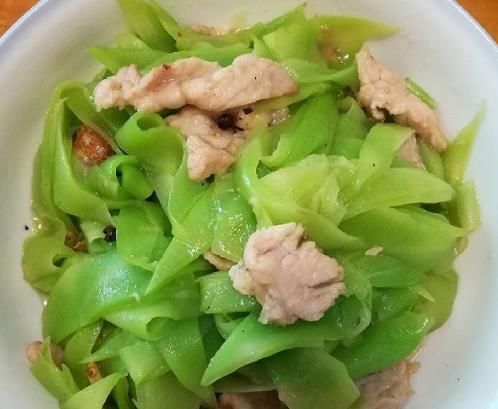 膳食纤维|此菜是个宝,孩子常吃,眼睛明亮,大脑聪明,个头也嗖嗖的长