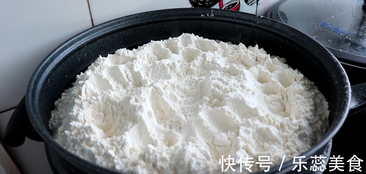 想喝油茶不要出去买,秘制方法教你在家做,营养好喝,做法超简单
