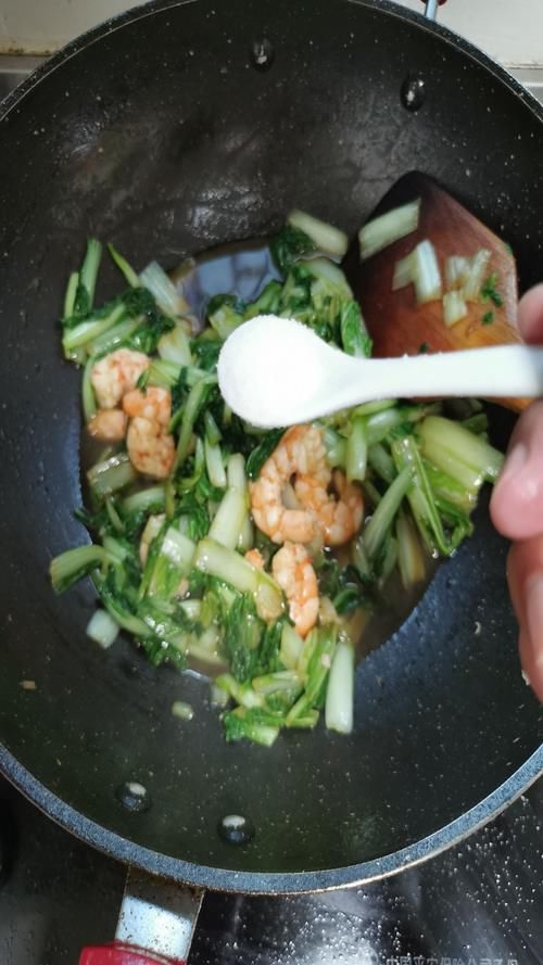 中年|建議中老年人：不管家里有錢沒(méi)錢，少吃牛肉羊肉多吃它，提高身體代謝力