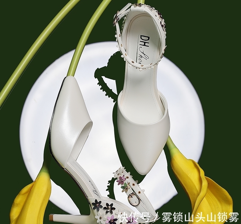 今年春天女人一定要换双高跟鞋,新上款式美爆了,鞋跟角度好不累