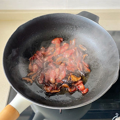 香菇|电饭煲腊肠焖饭