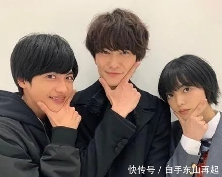 平手友梨奈开启solo活动才华少女未来可期 快资讯