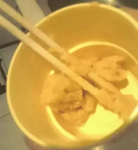 雾化|自制鲤鱼饵料简单天然,钓大鱼一绝,配方公开!