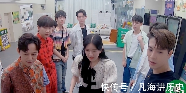 何炅|赵露思、汪苏泷爆笑斗嘴,像极了小学生吵架,何炅劝架失败