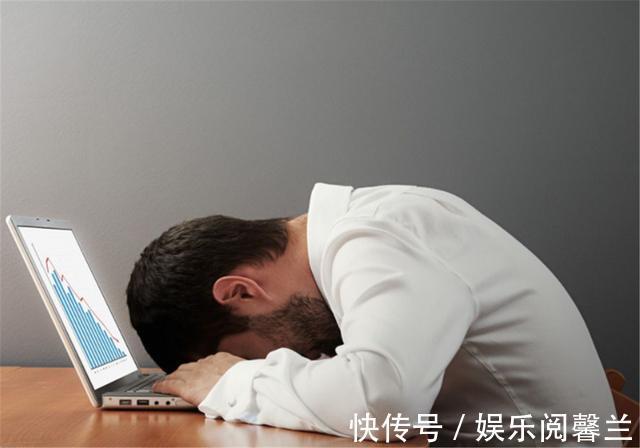 晨服|男性晨起后,空腹吃三片生姜,3件好事可能会慢慢“找上门”