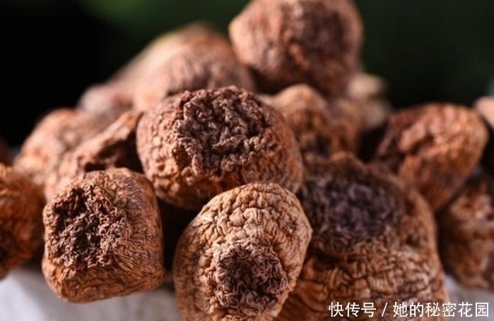 堵塞|颈动脉堵塞随时会引来脑梗，医生说：多吃2种蔬菜，对血管好处多