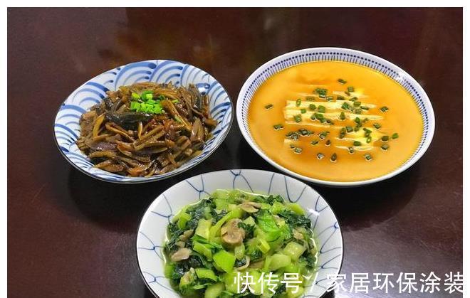 蘑菇|一家三口7天晚餐记录，1周伙食费不超300元，网友：真会过